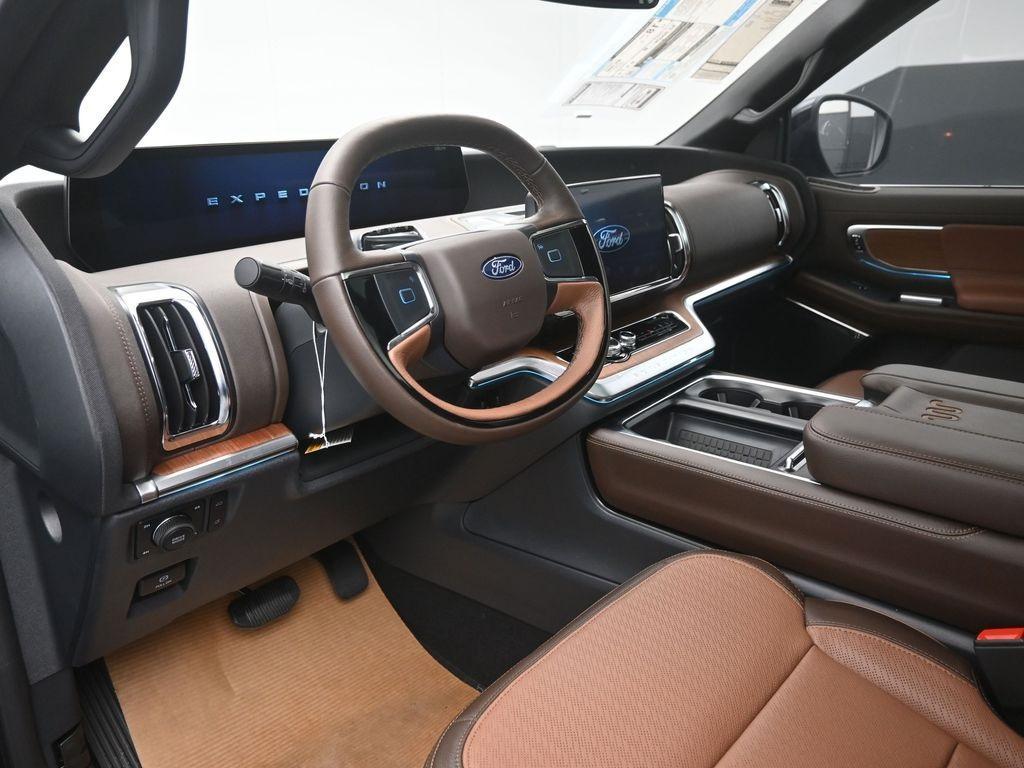 new 2025 Ford Expedition car, priced at $81,862