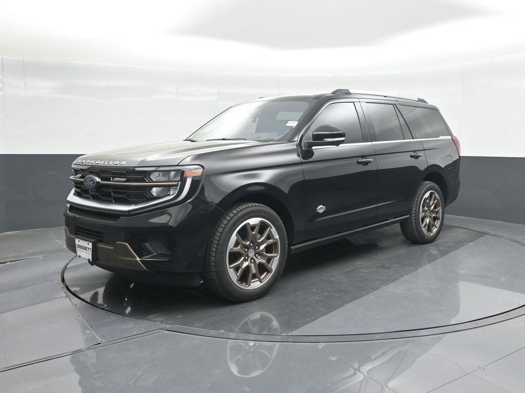 new 2025 Ford Expedition car, priced at $81,862