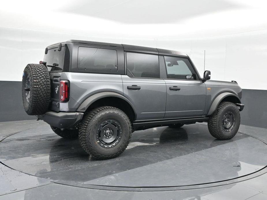 new 2024 Ford Bronco car, priced at $62,304