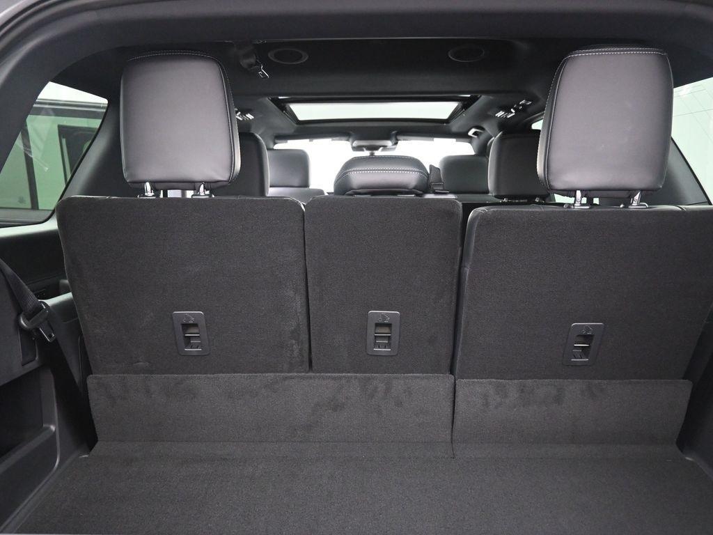 new 2025 Ford Expedition car, priced at $75,915