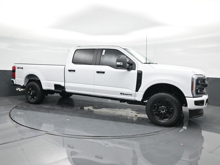 new 2024 Ford F-250 car, priced at $65,269