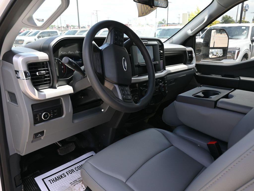 new 2025 Ford F-250 car, priced at $67,477