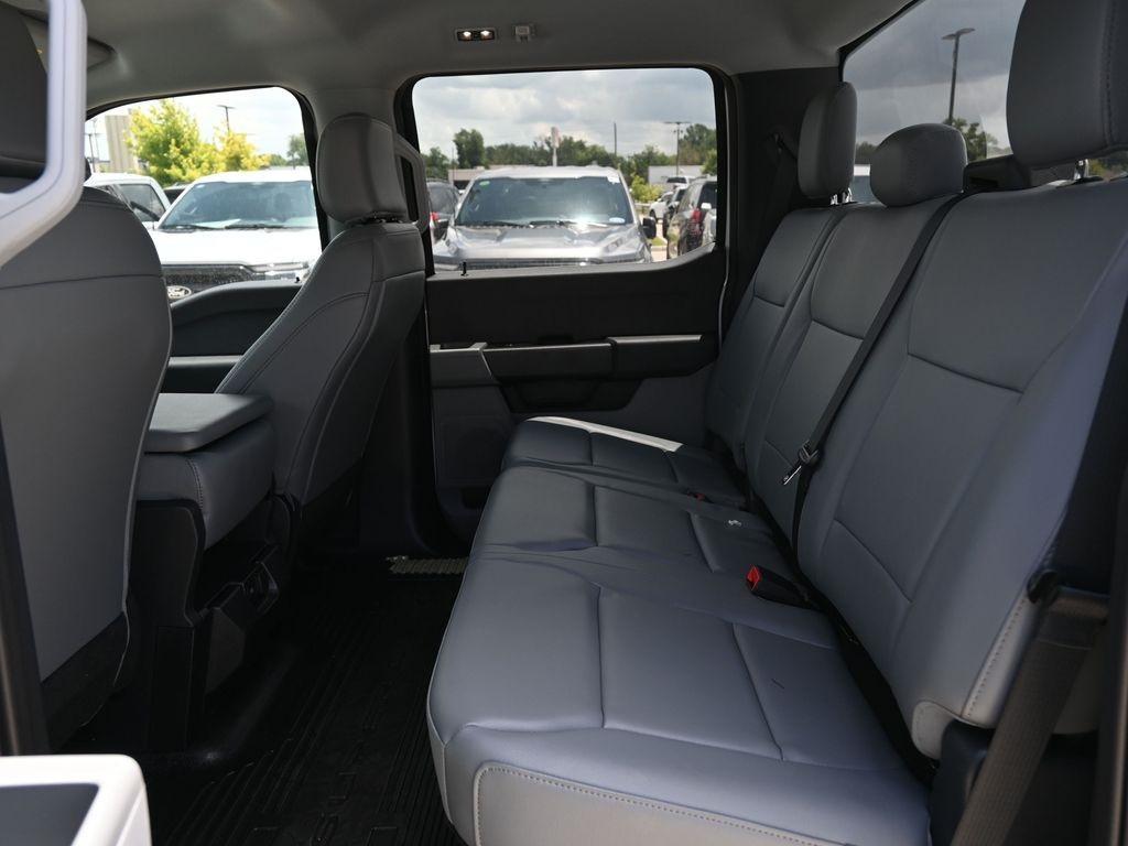 new 2025 Ford F-250 car, priced at $67,477