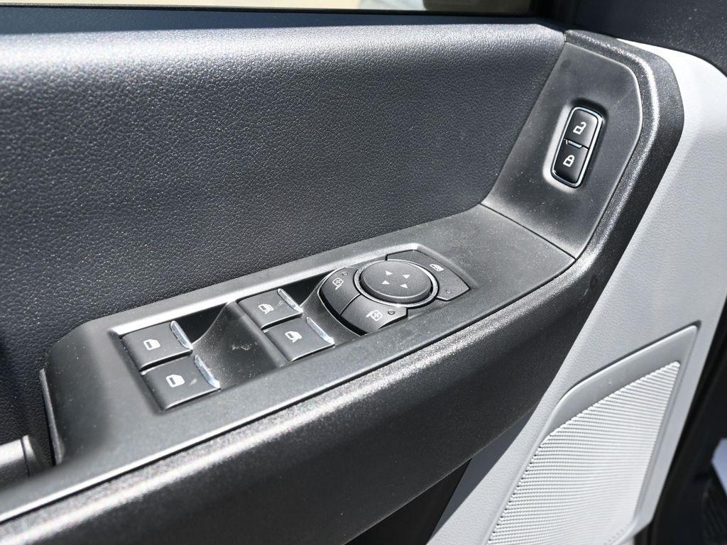 new 2025 Ford F-250 car, priced at $67,477