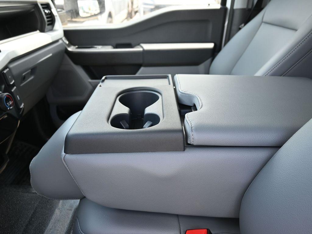 new 2025 Ford F-250 car, priced at $67,477