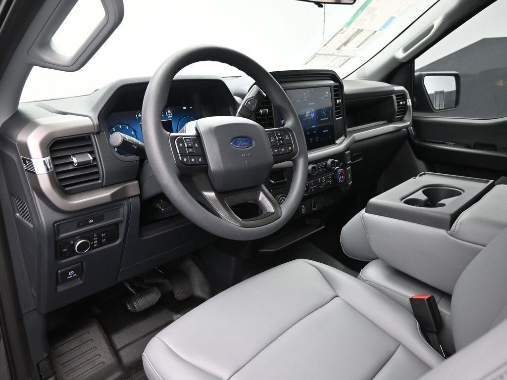 new 2025 Ford F-150 car, priced at $41,005