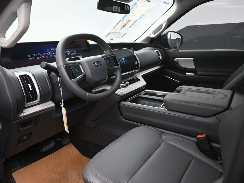 new 2025 Ford Expedition car, priced at $65,326