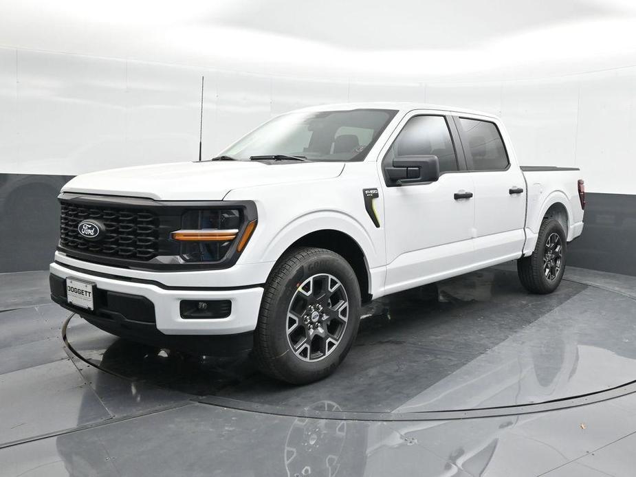 new 2024 Ford F-150 car, priced at $38,272