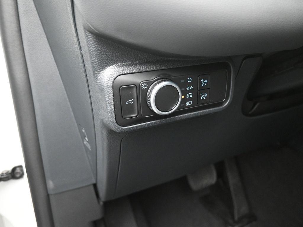 new 2025 Ford Explorer car, priced at $37,637