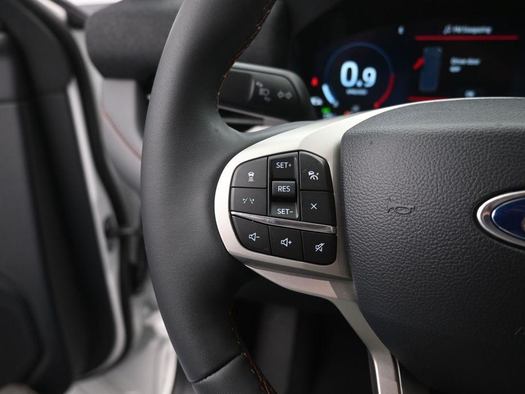 new 2025 Ford Explorer car, priced at $37,637