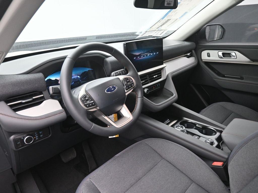 new 2025 Ford Explorer car, priced at $37,637