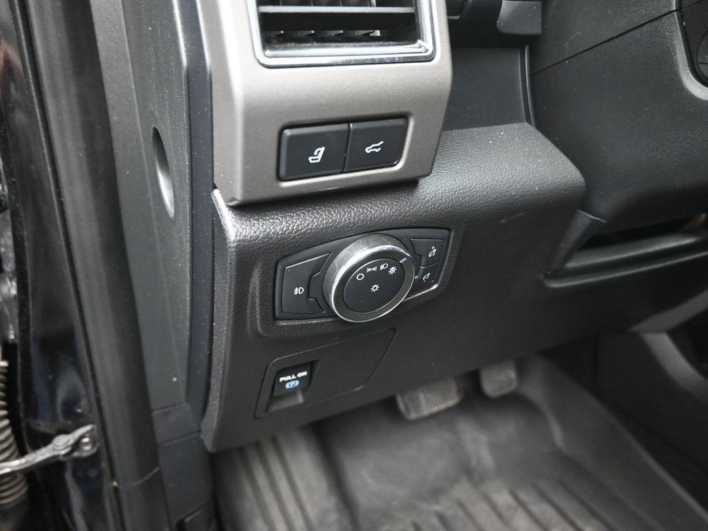 used 2021 Ford Expedition car, priced at $32,992