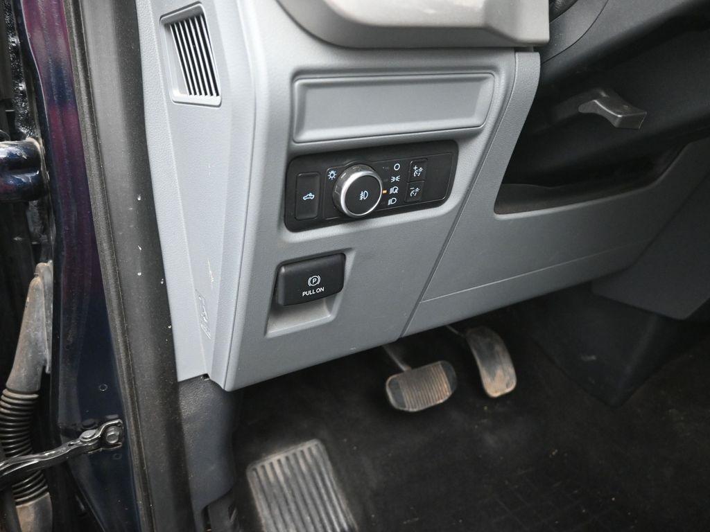 used 2021 Ford F-150 car, priced at $30,861