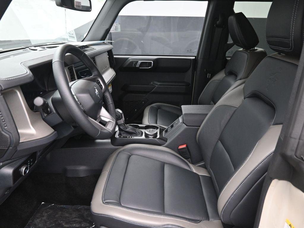 new 2025 Ford Bronco car, priced at $48,321