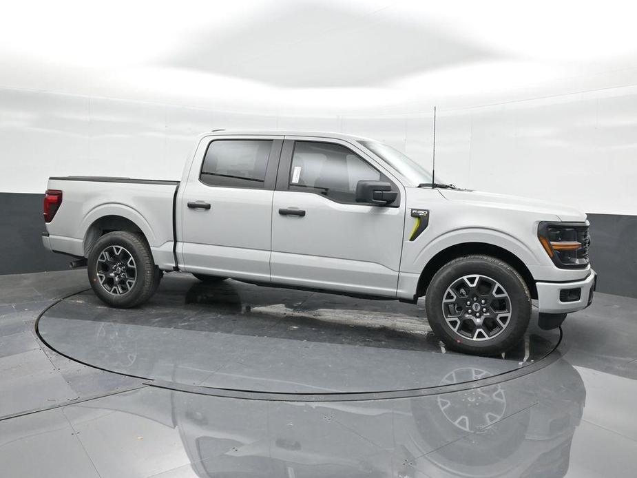 new 2024 Ford F-150 car, priced at $43,987