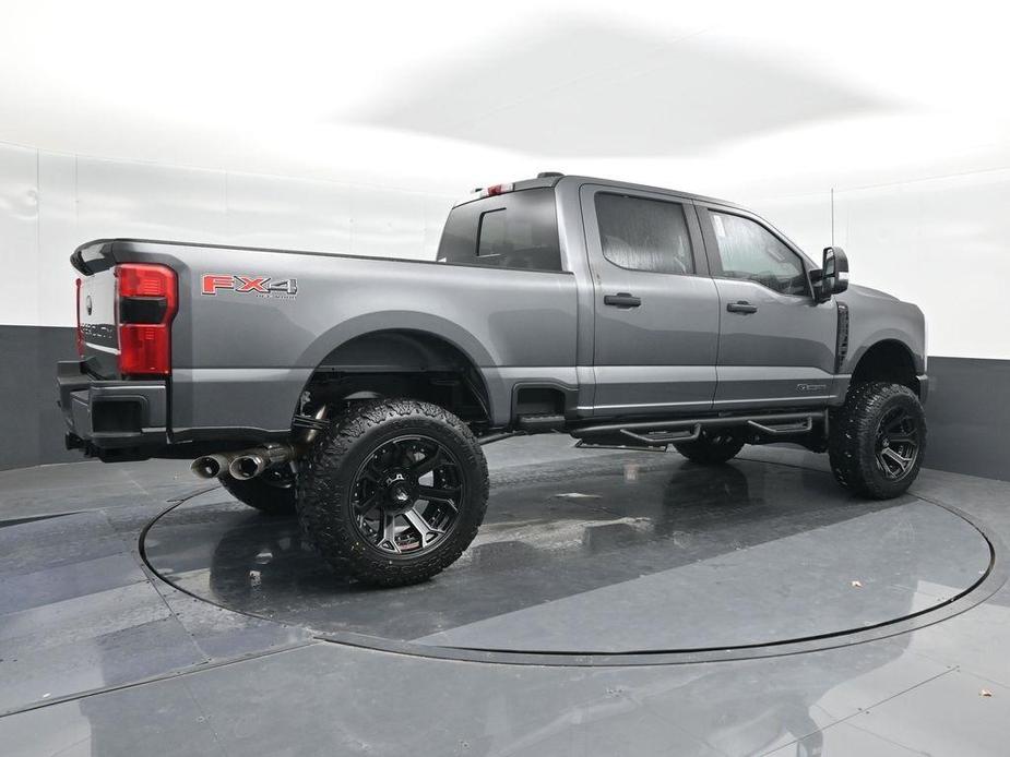 new 2024 Ford F-250 car, priced at $73,922