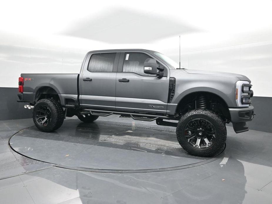 new 2024 Ford F-250 car, priced at $73,922