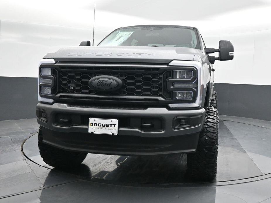 new 2024 Ford F-250 car, priced at $73,922