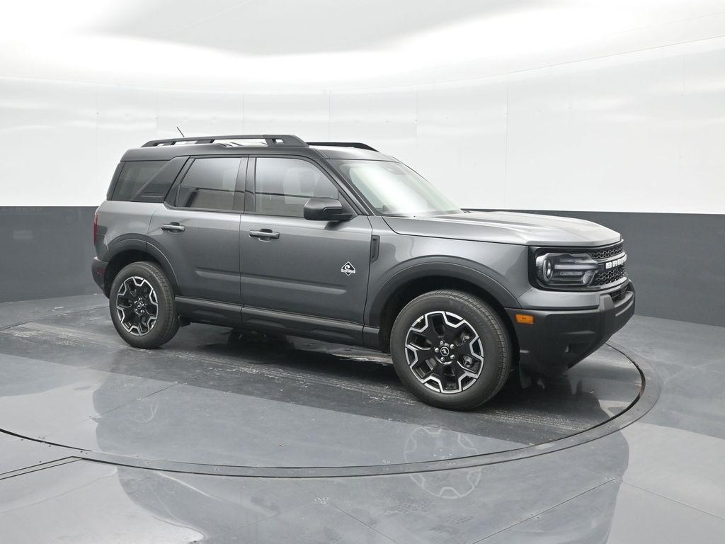 new 2025 Ford Bronco Sport car, priced at $33,401