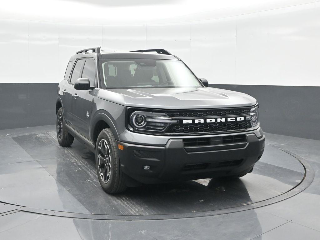 new 2025 Ford Bronco Sport car, priced at $33,401