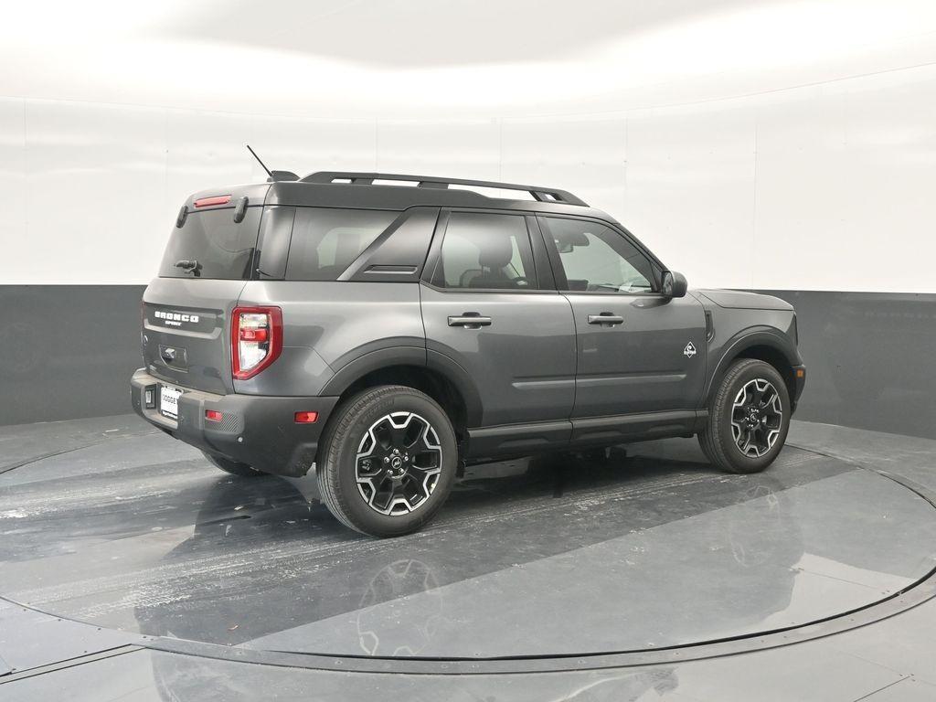 new 2025 Ford Bronco Sport car, priced at $33,401