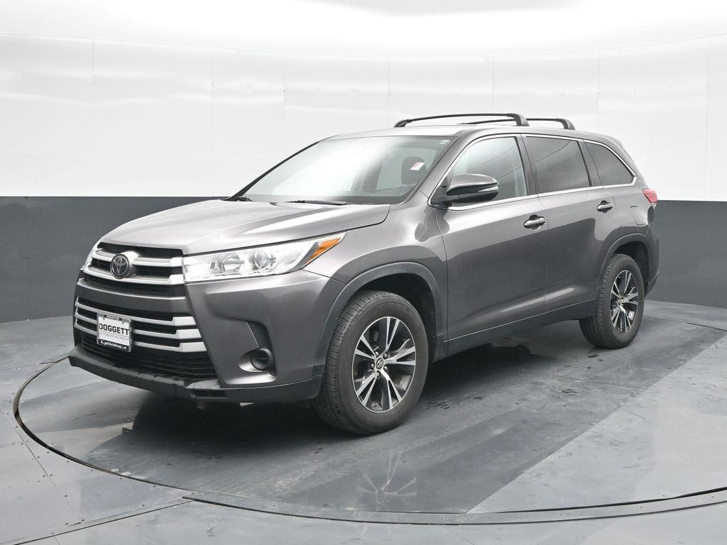 used 2019 Toyota Highlander car, priced at $16,992