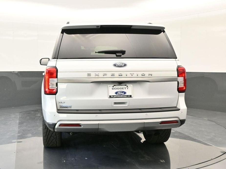 new 2024 Ford Expedition car, priced at $63,676