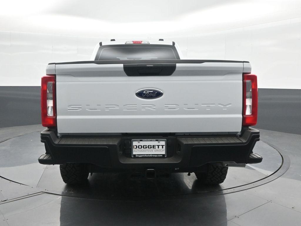 new 2025 Ford F-250 car, priced at $60,374