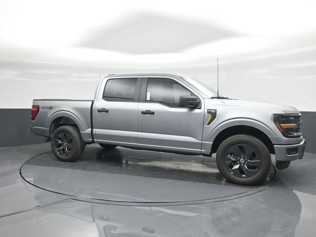 new 2025 Ford F-150 car, priced at $47,612