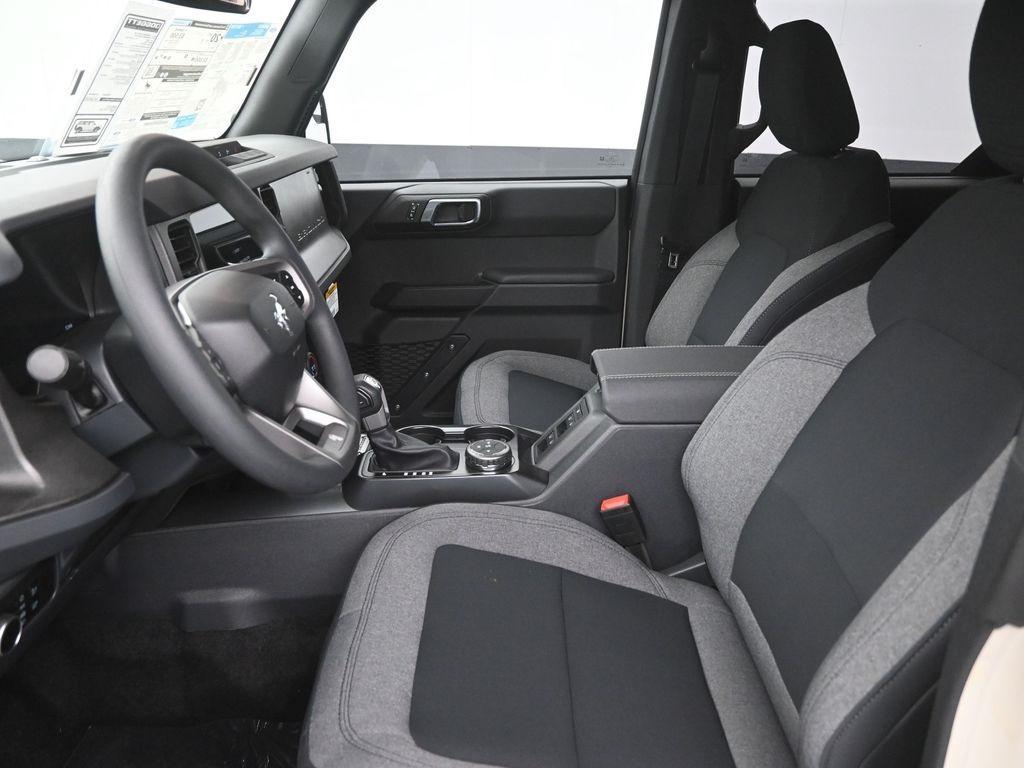 new 2025 Ford Bronco car, priced at $39,975