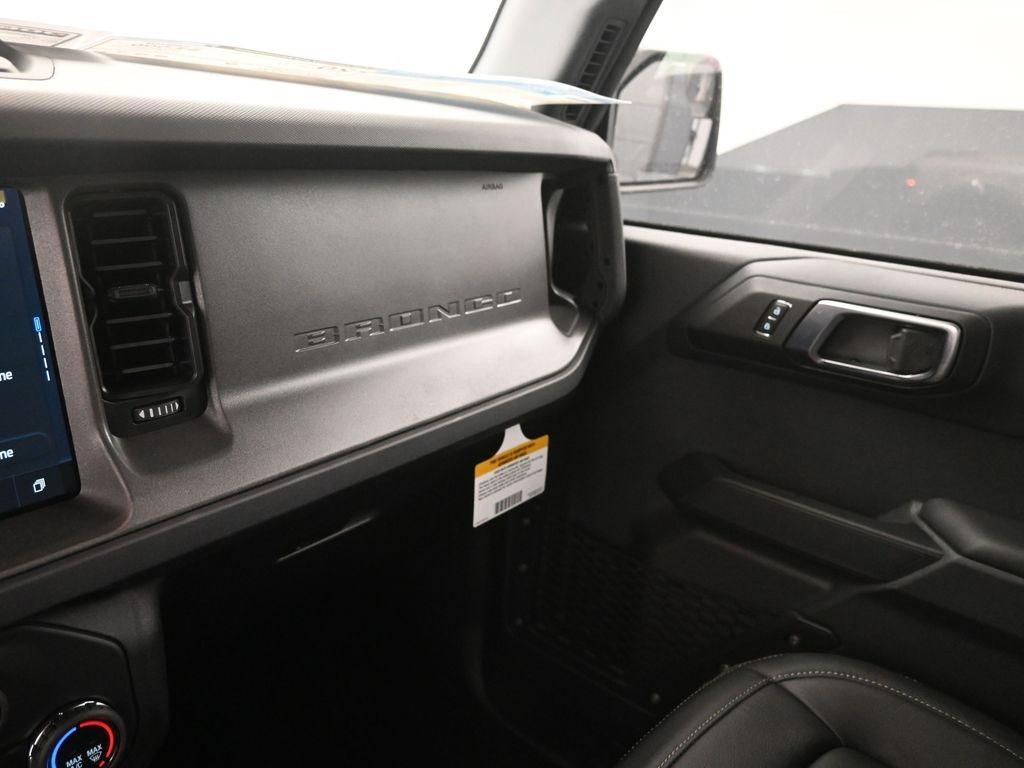 new 2025 Ford Bronco car, priced at $50,486