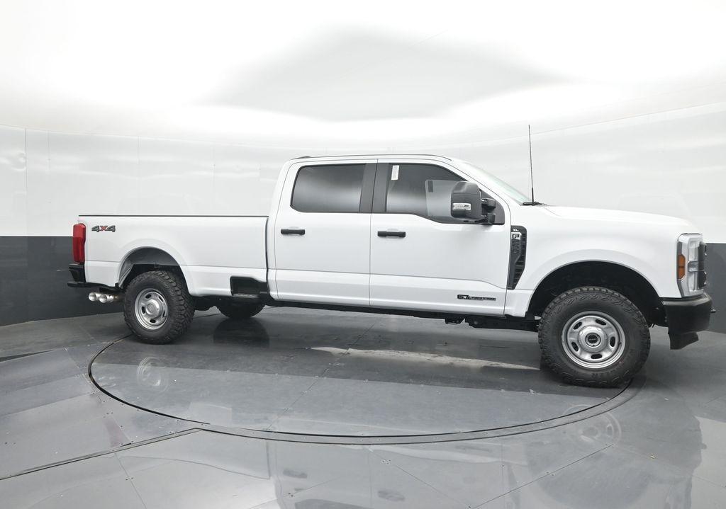 new 2025 Ford F-250 car, priced at $59,874