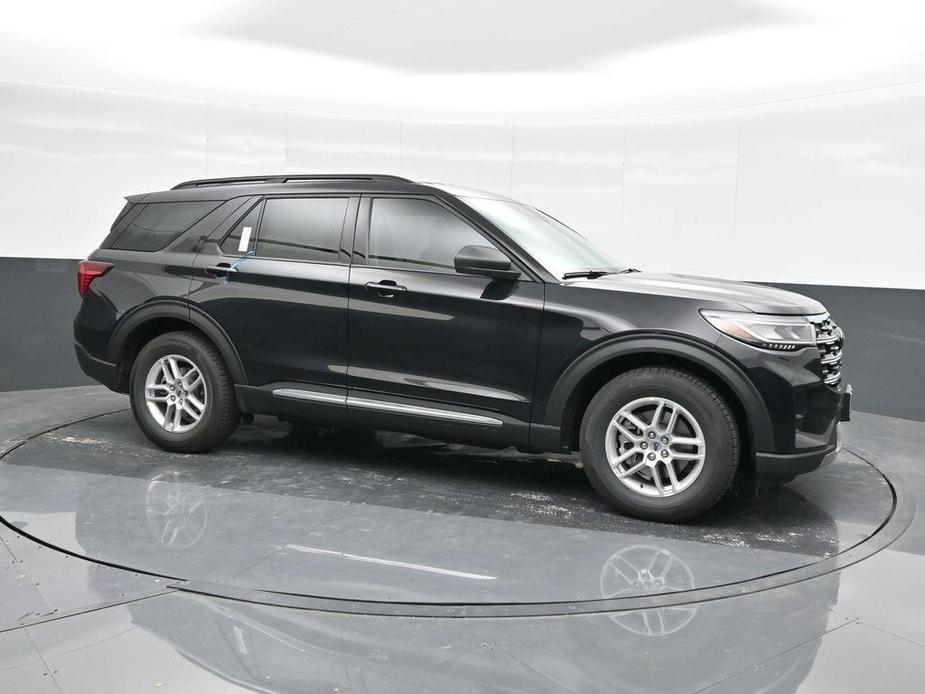 new 2025 Ford Explorer car, priced at $42,038