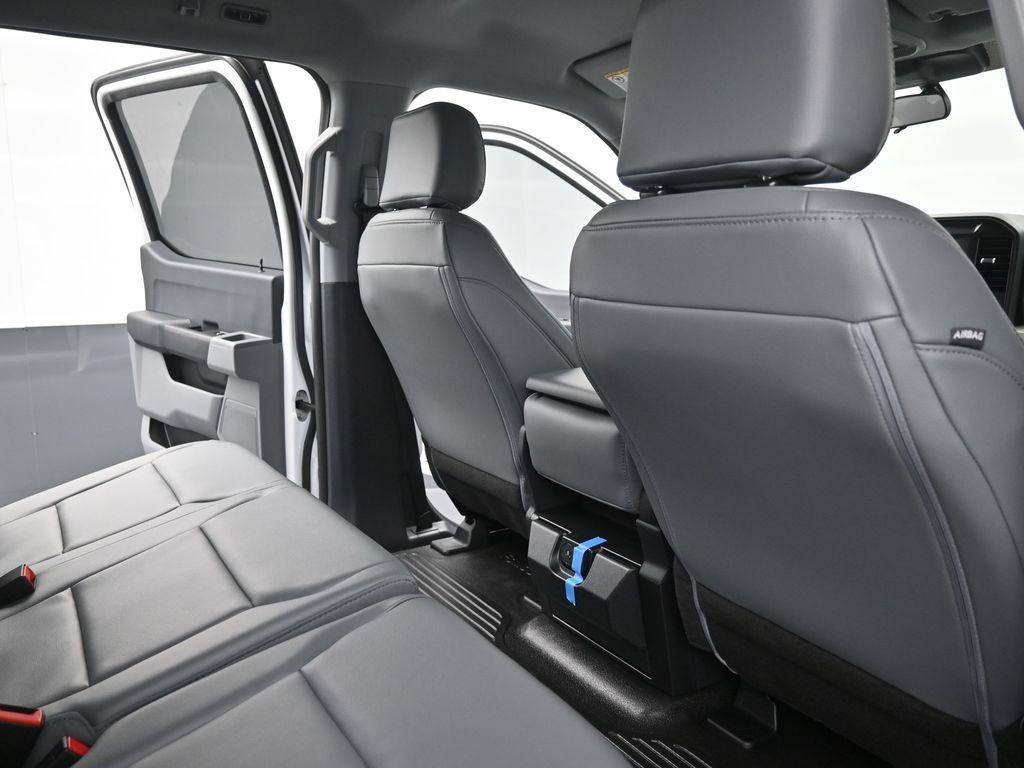 new 2025 Ford F-250 car, priced at $59,874