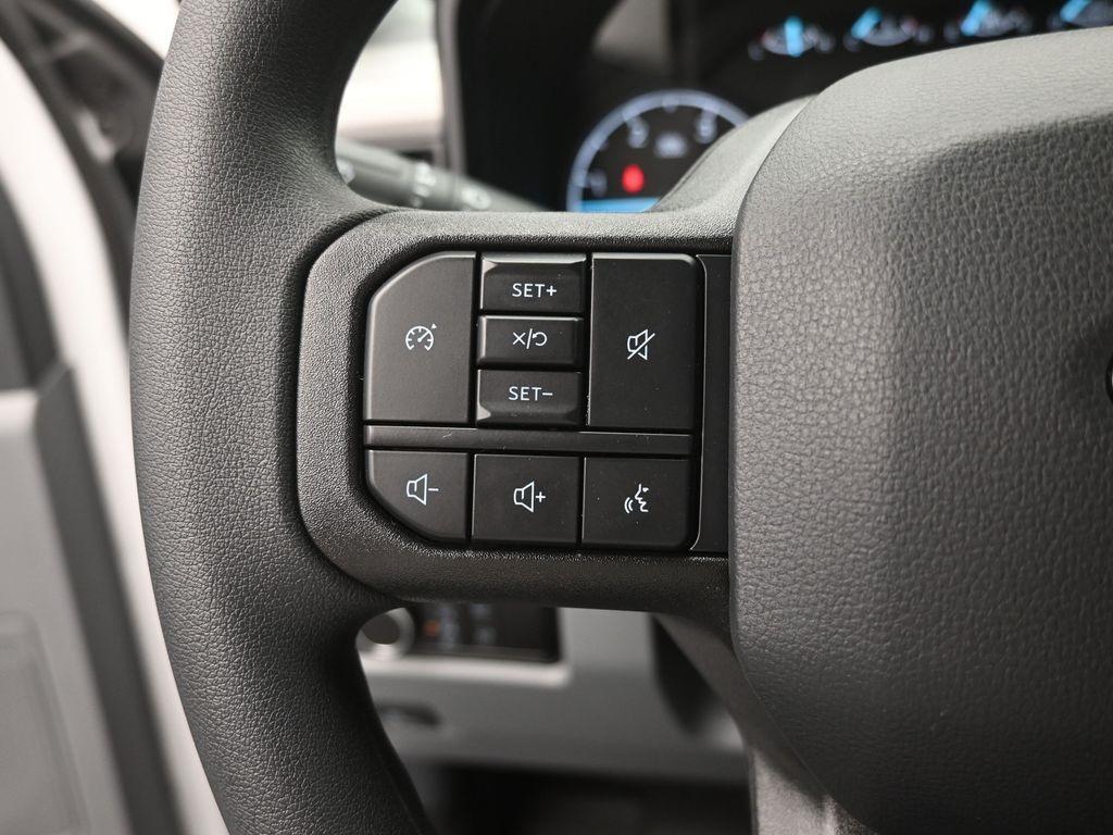 new 2025 Ford F-250 car, priced at $59,874