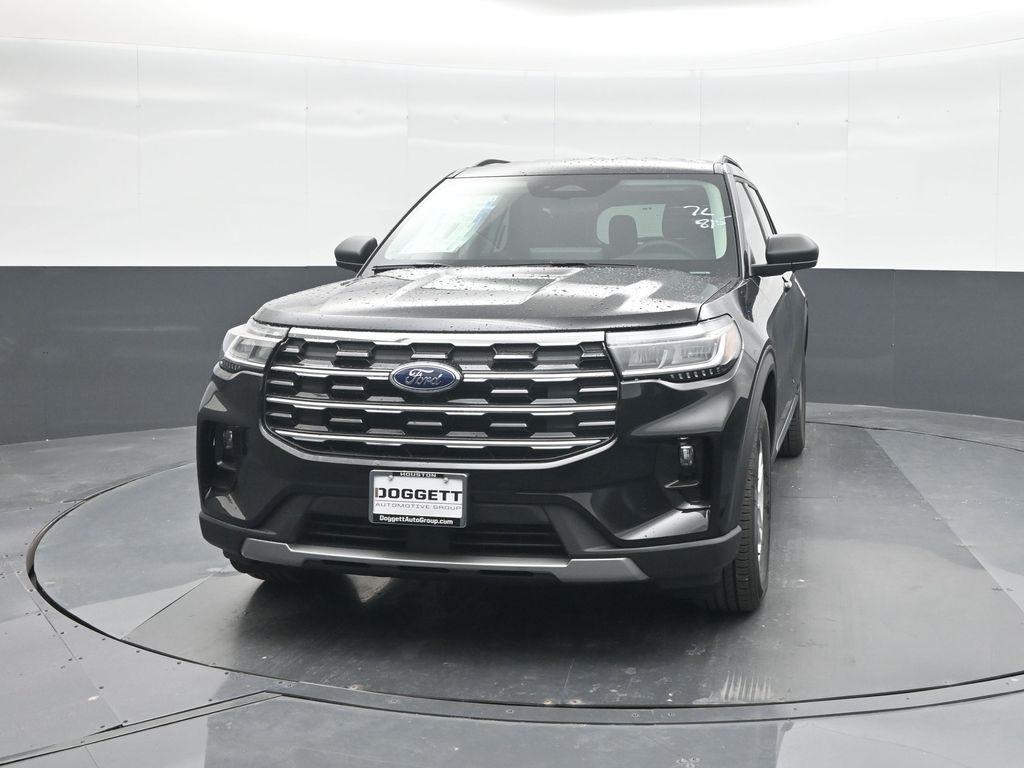 new 2025 Ford Explorer car, priced at $40,245