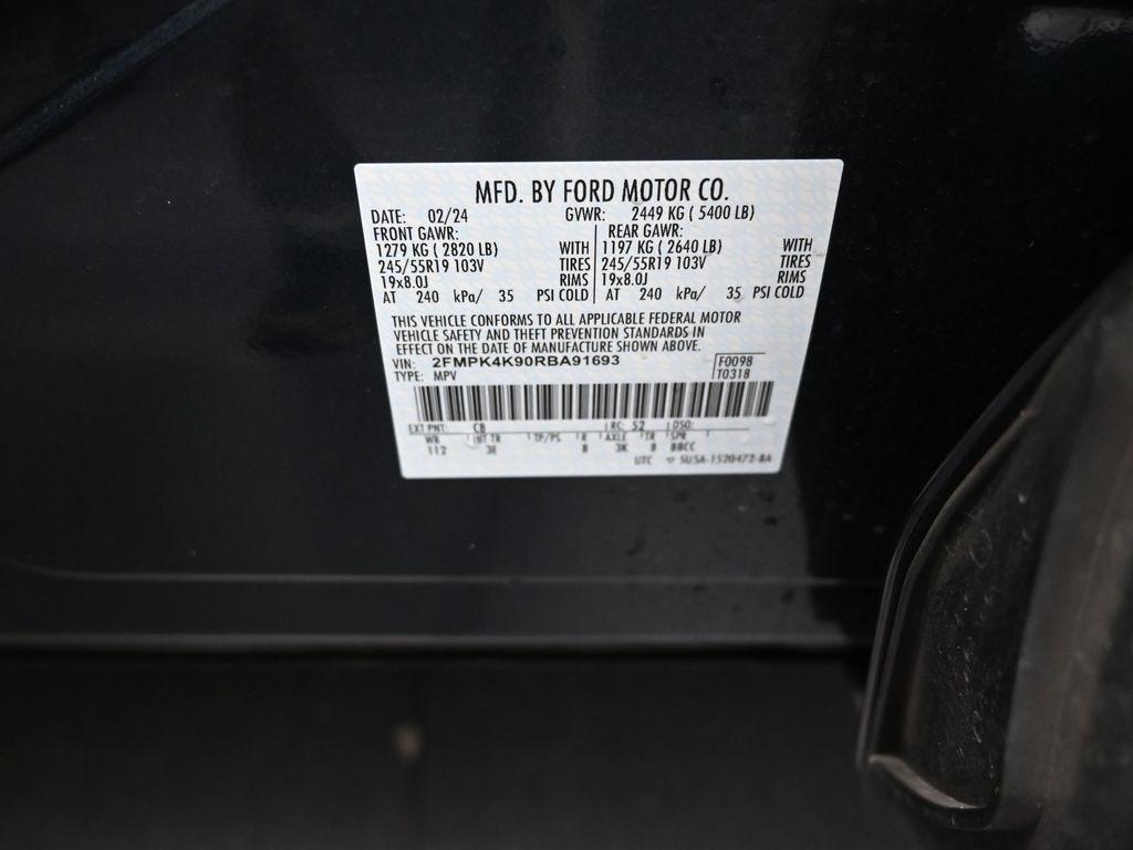 used 2024 Ford Edge car, priced at $32,644