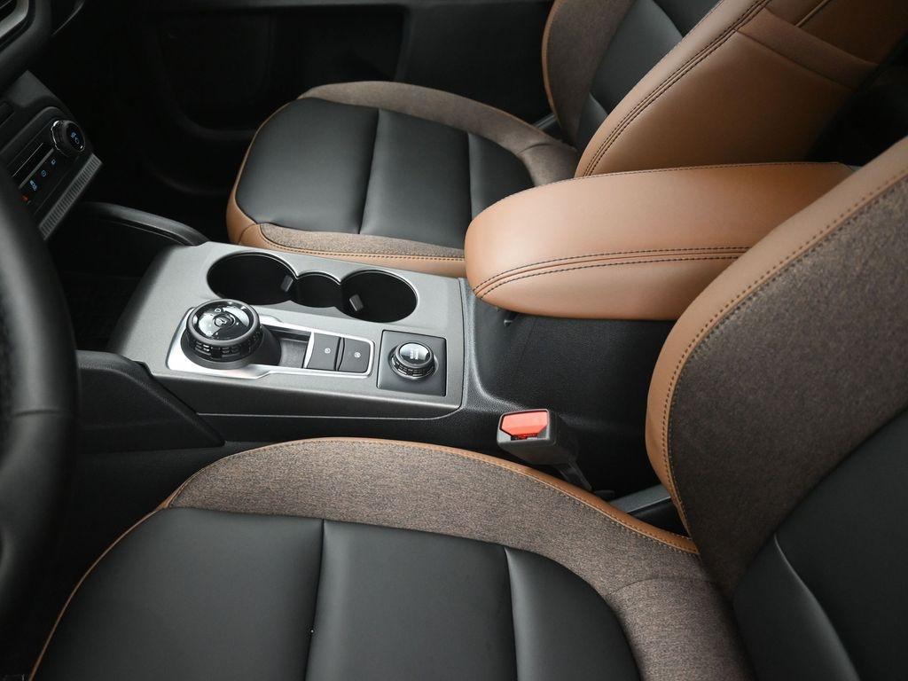 new 2025 Ford Bronco Sport car, priced at $33,867