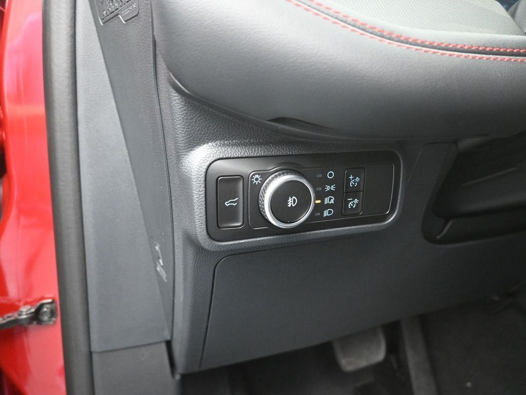 new 2025 Ford Explorer car, priced at $42,276