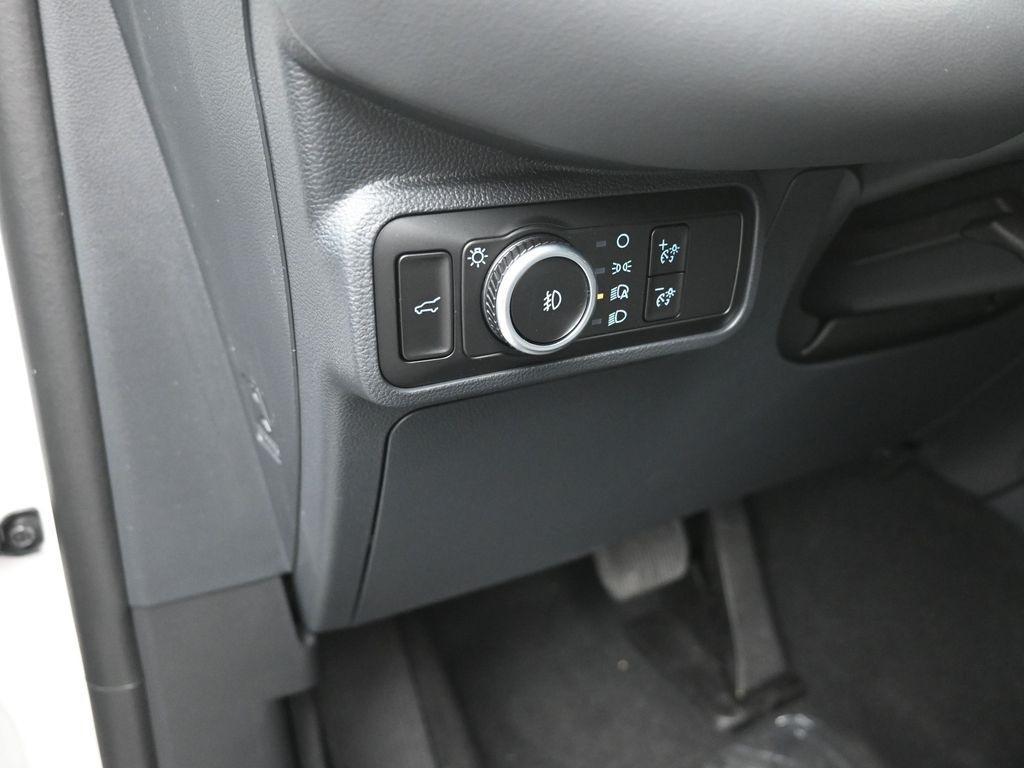 new 2025 Ford Explorer car, priced at $43,672