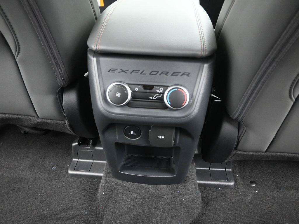 new 2025 Ford Explorer car, priced at $43,672