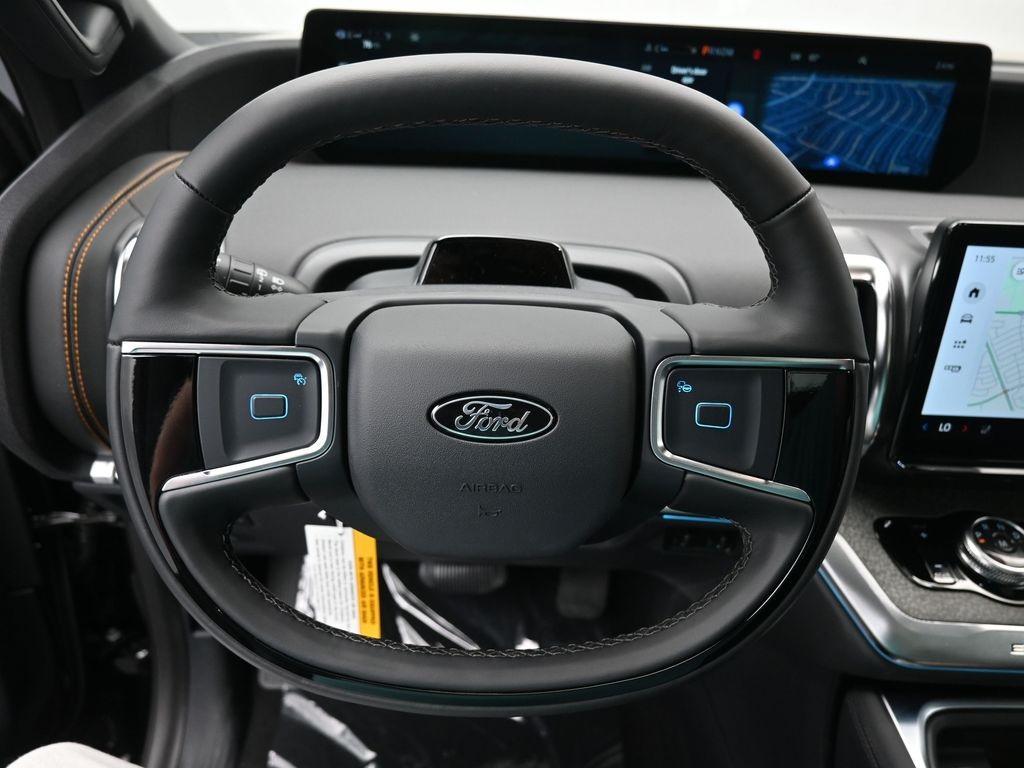 new 2025 Ford Expedition car, priced at $79,444