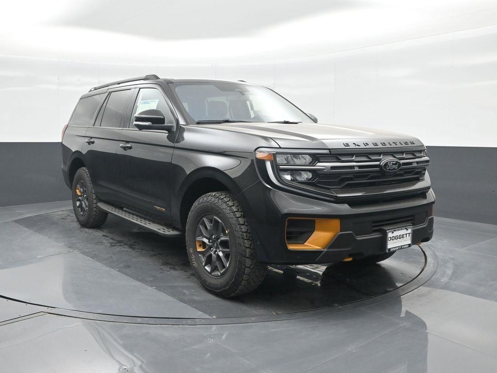 new 2025 Ford Expedition car, priced at $79,444