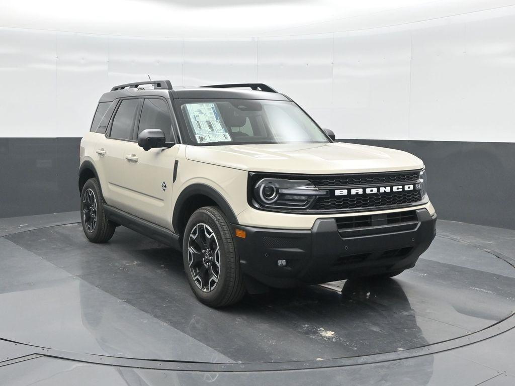 new 2025 Ford Bronco Sport car, priced at $33,172