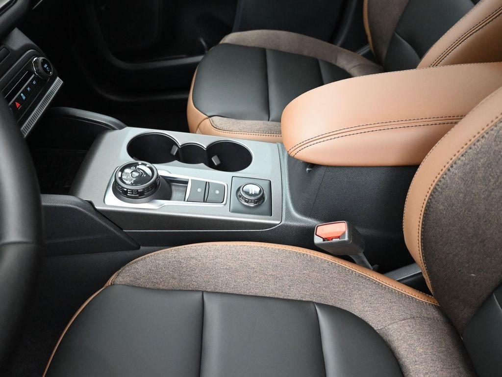 new 2025 Ford Bronco Sport car, priced at $33,172
