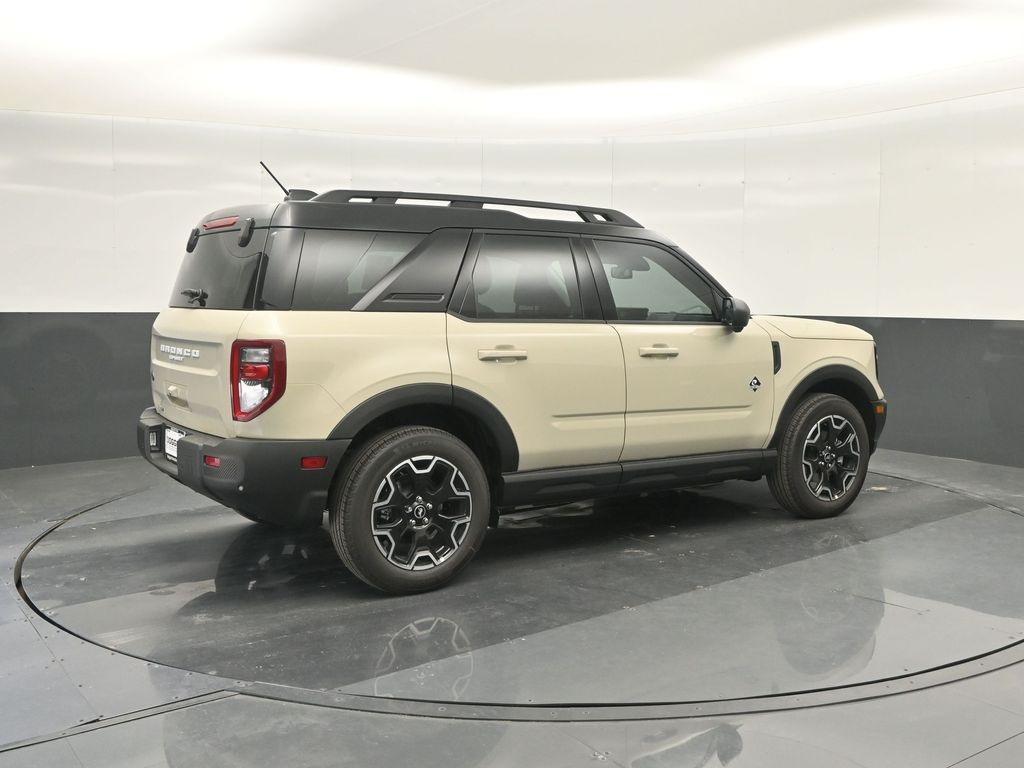 new 2025 Ford Bronco Sport car, priced at $33,172
