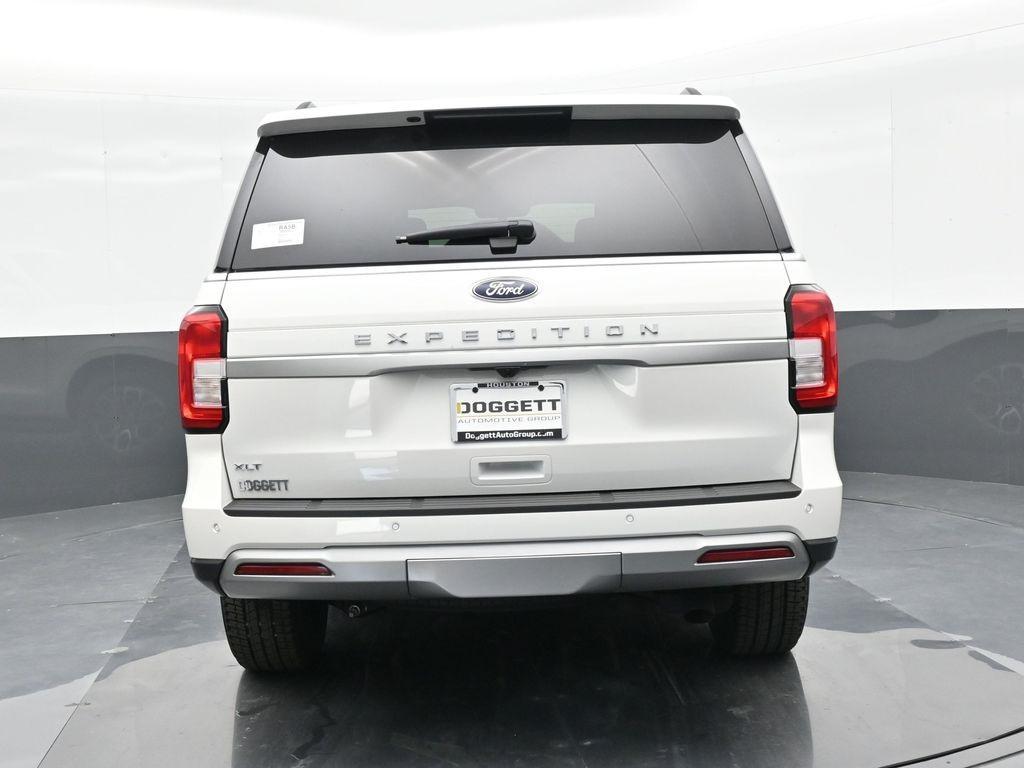 new 2024 Ford Expedition car, priced at $52,825