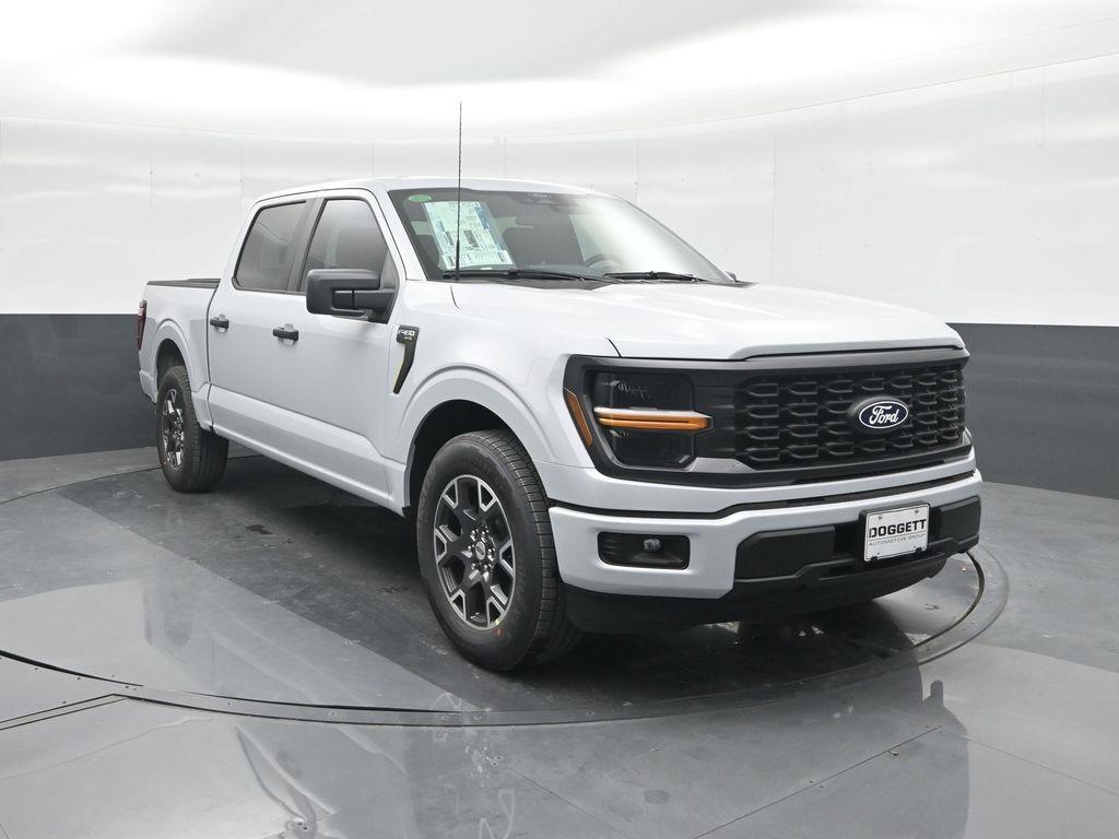 new 2025 Ford F-150 car, priced at $46,630