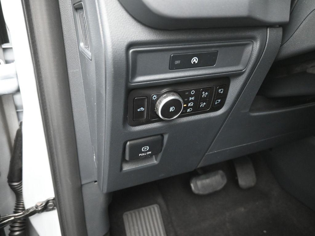 new 2025 Ford F-150 car, priced at $55,032