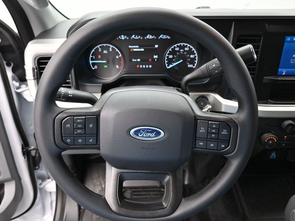 new 2025 Ford F-250 car, priced at $59,047